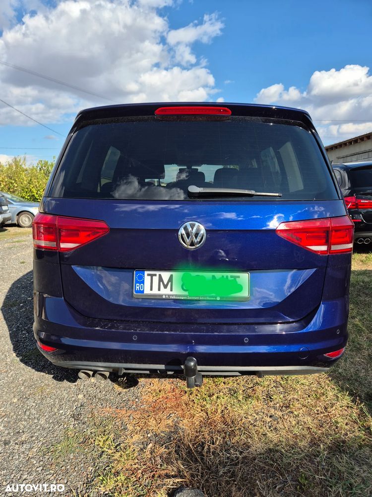 Volkswagen Touran 2.0 TDI SCR Comfortline - 2