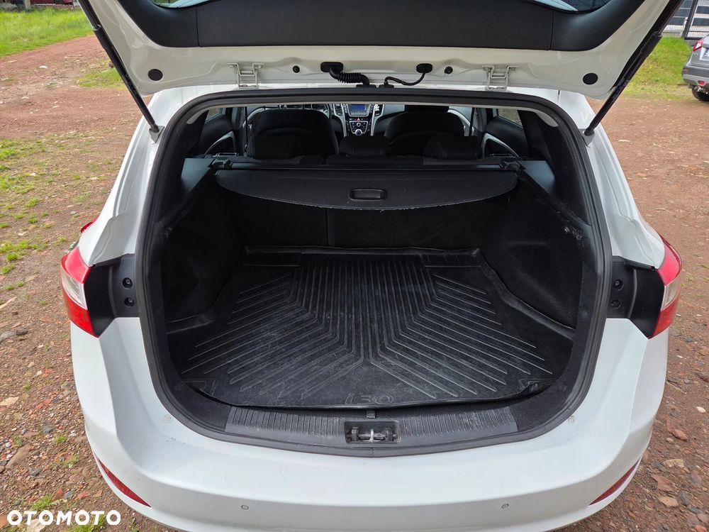 Hyundai i30 1.6 Style - 14