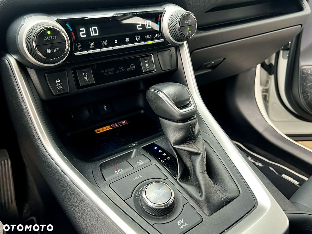 Toyota RAV4 2.5 Hybrid Selection 4x4 - 13