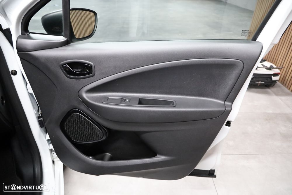 Renault Zoe (c/ Bateria) Limited 50 - 18