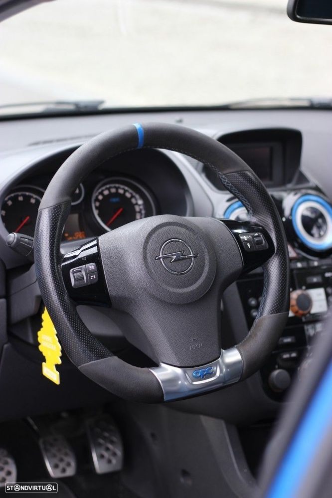 Opel Corsa 1.6 Turbo OPC - 14