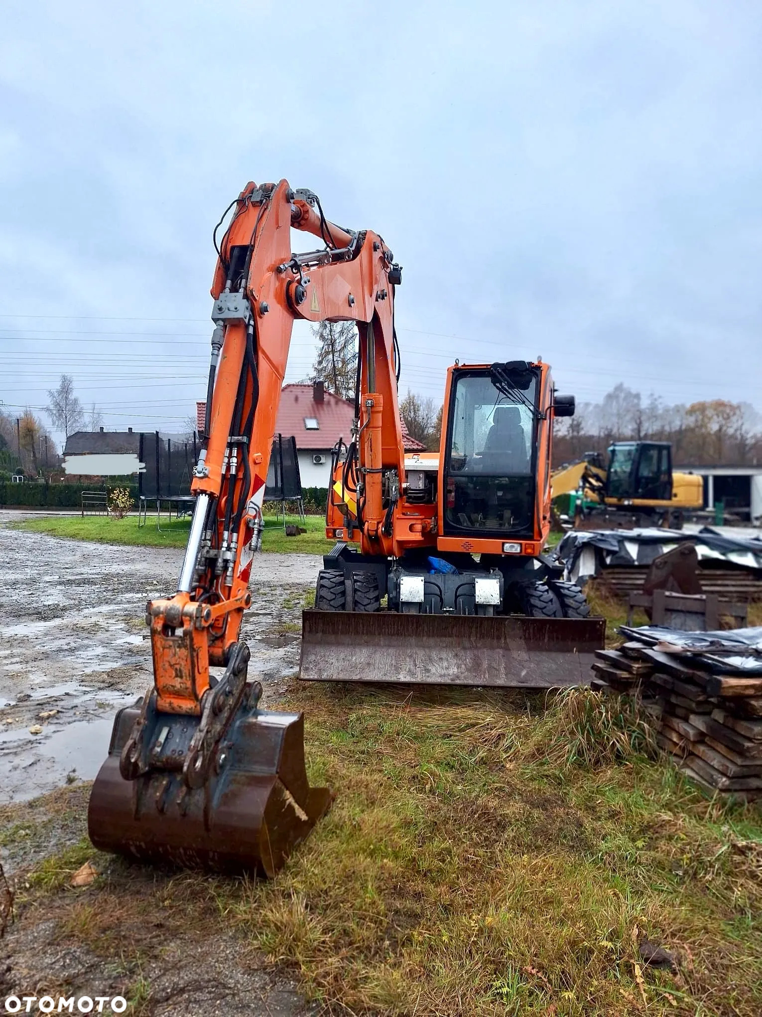 Liebherr A910 - 7