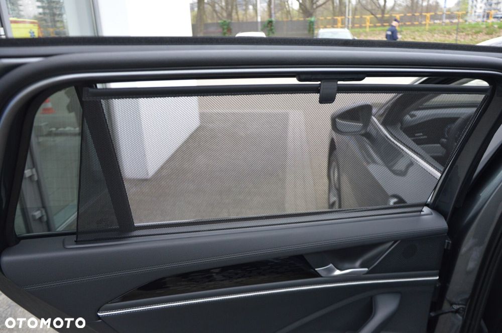 Volkswagen Passat Variant 2.0 TSI Business Plus DSG - 29