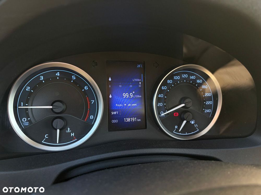 Toyota Corolla - 26