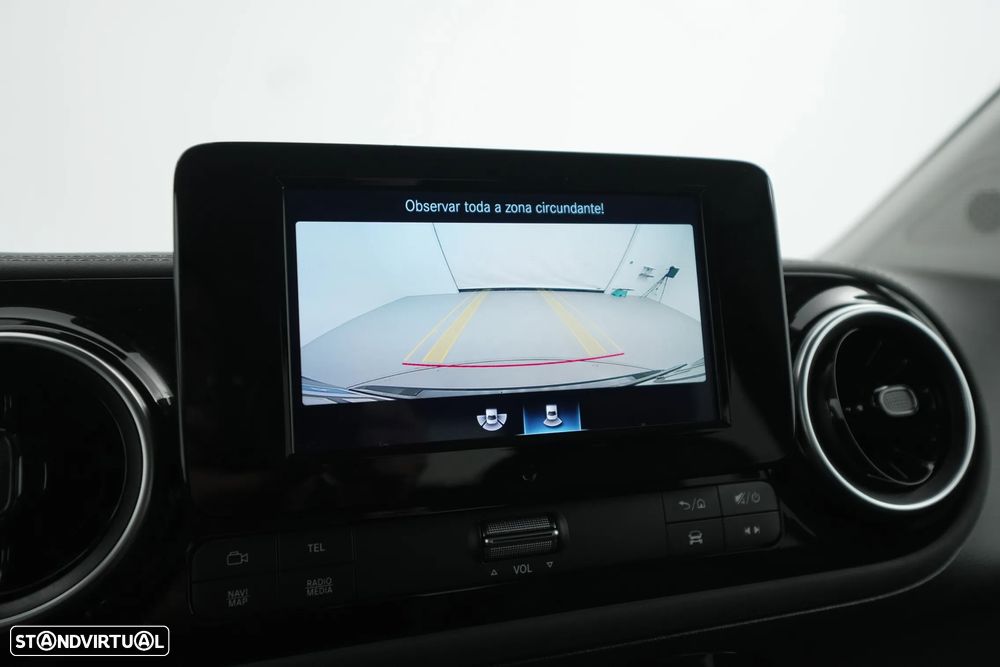 Mercedes-Benz T 180 d Auto Progressive - 16