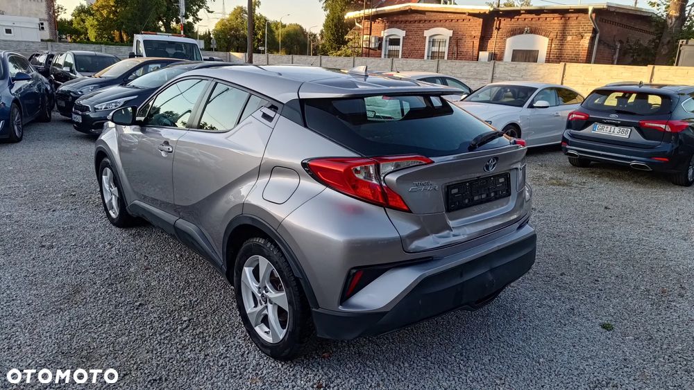 Toyota C-HR Lounge - 3
