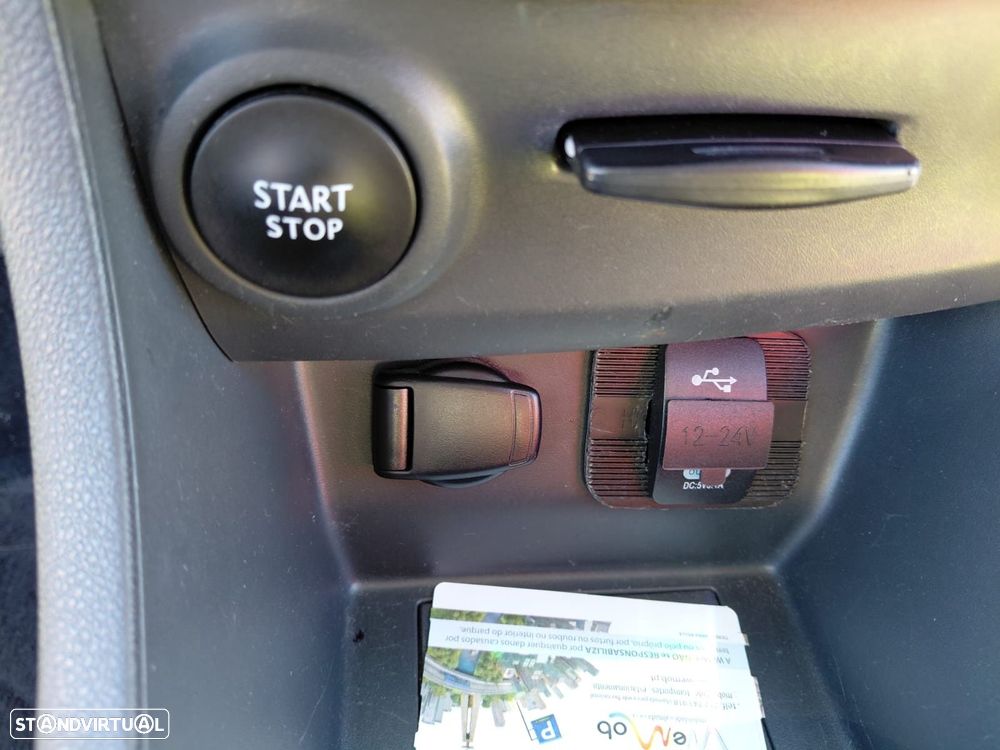 Renault Clio Sport Tourer 0.9 TCe Limited - 21