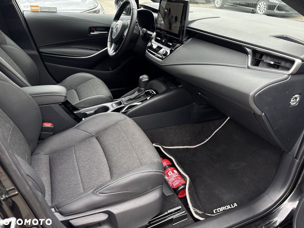 Toyota Corolla 1.8 Hybrid Style - 23