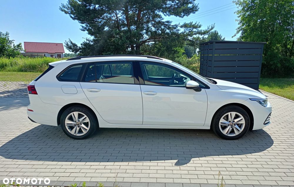 Volkswagen Golf - 6