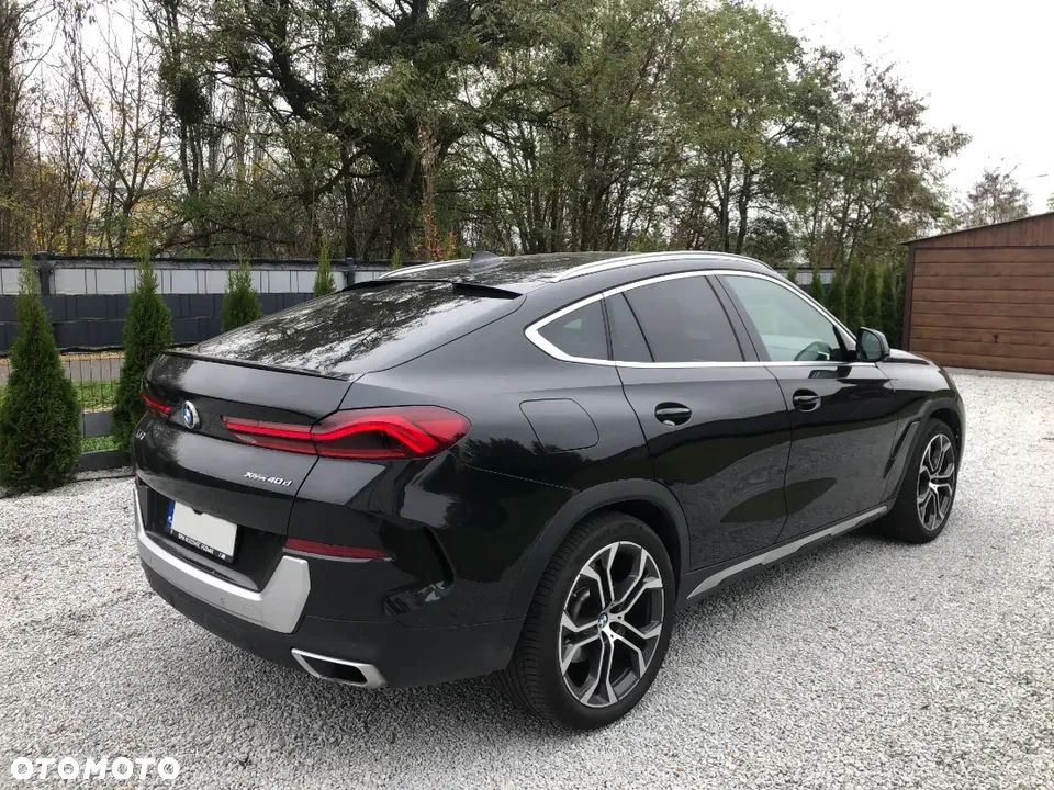 BMW X6 xDrive40d mHEV - 9
