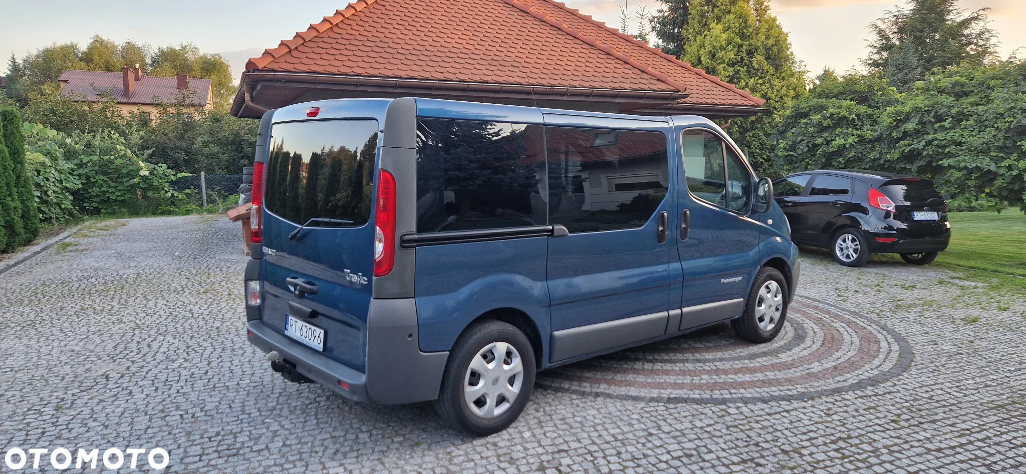 Renault Trafic 2.0 dCi 115 Combi L1H1 - 33