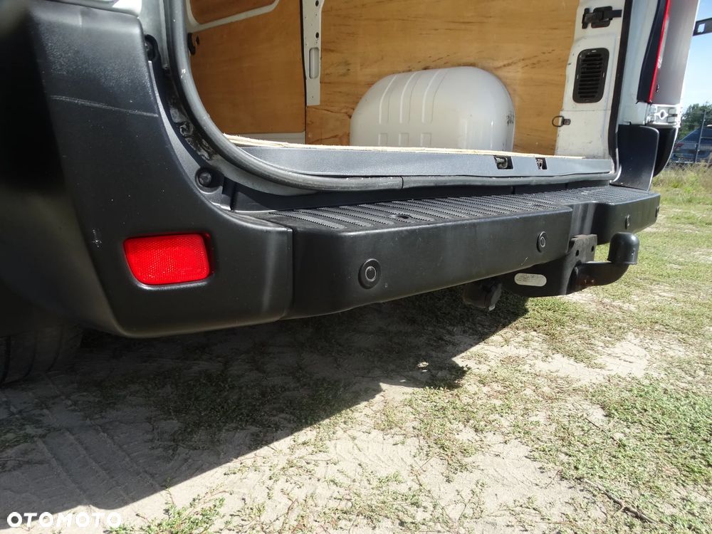 Nissan NV400 - 19