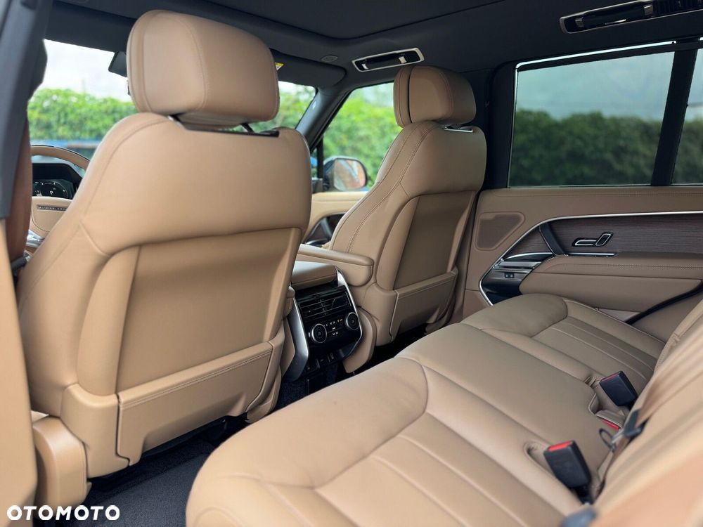 Land Rover Range Rover - 30