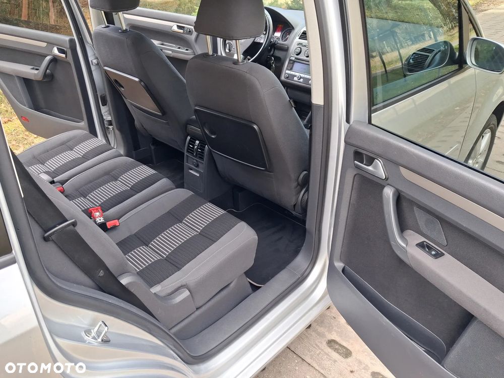 Volkswagen Touran 1.9 TDI - 21