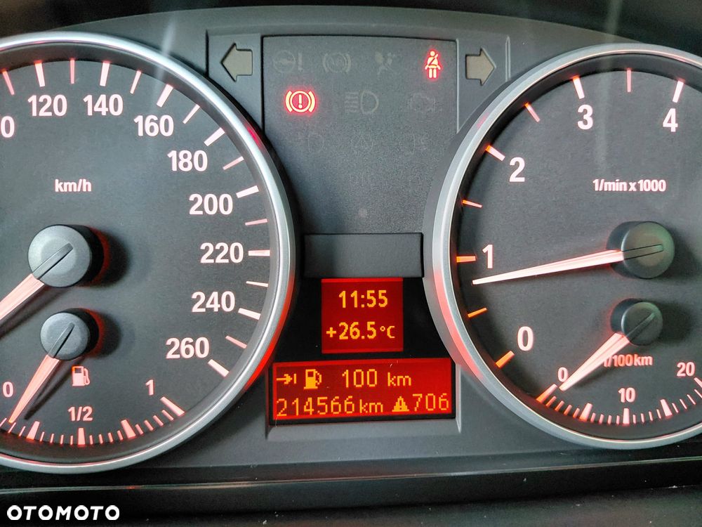 BMW Seria 3 - 26