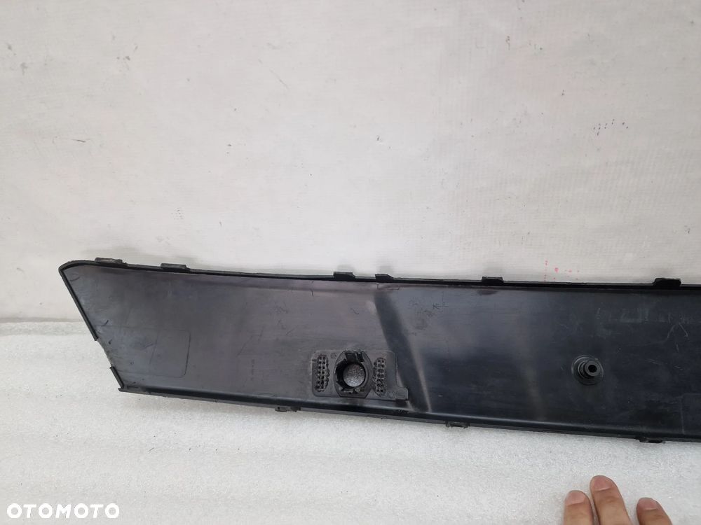 OPEL CORSA D LIFT 11-14 KRATKA ŚRODKOWA / LISTWA NA PDC , NR AUKCJI KR541 - 12