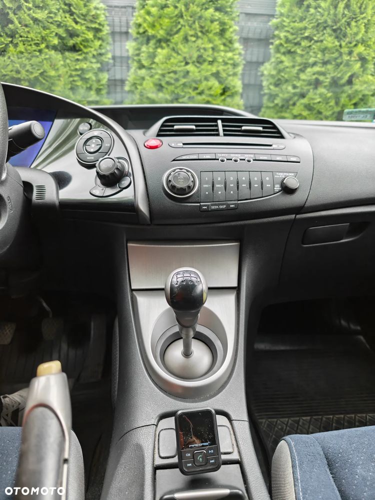 Honda Civic 1.4 Comfort - 9