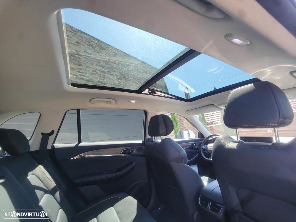 MG EHS 1.5 T-GDI Plug-in Hybrid Luxury - 15