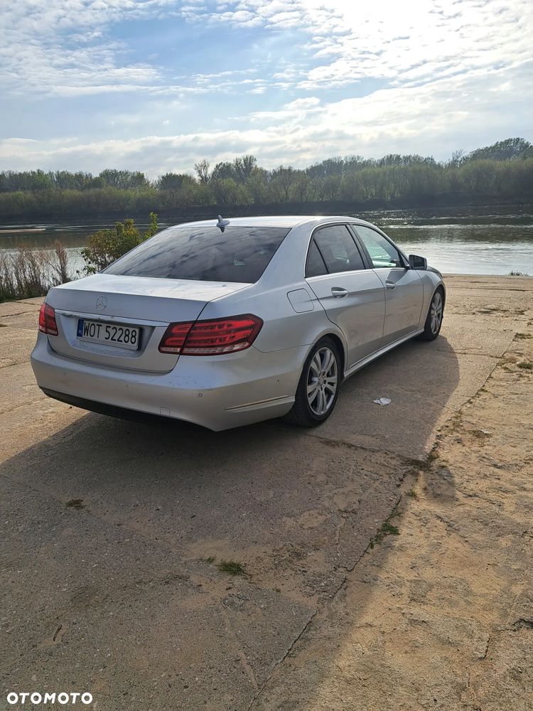 Mercedes-Benz Klasa E 200 BlueTEC 7G-TRONIC Elegance - 5