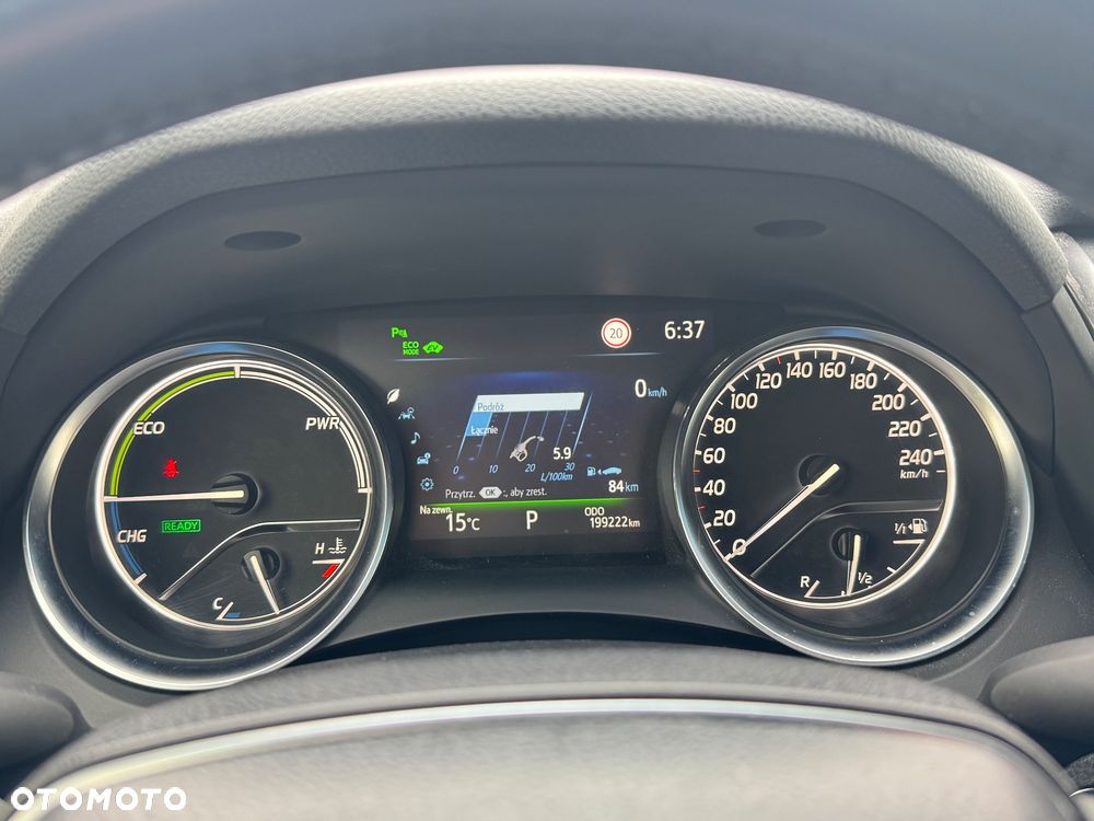 Toyota Camry 2.5 Hybrid Executive CVT - 19