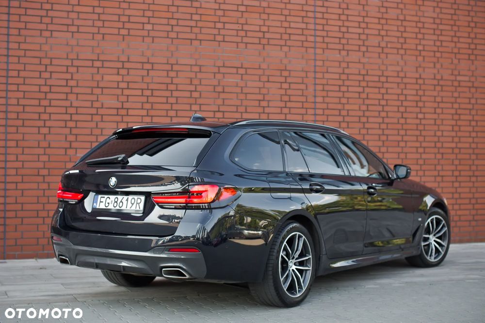BMW Seria 5 520d M Sport Edition - 5