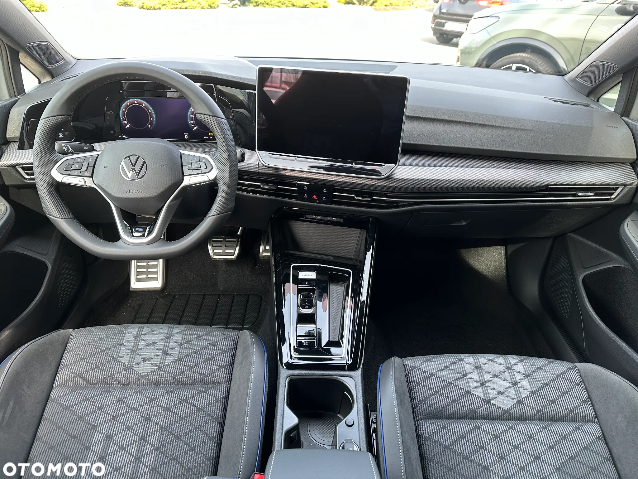 Volkswagen Golf - 15