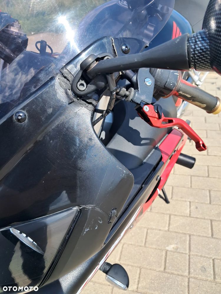 Honda CBR - 17