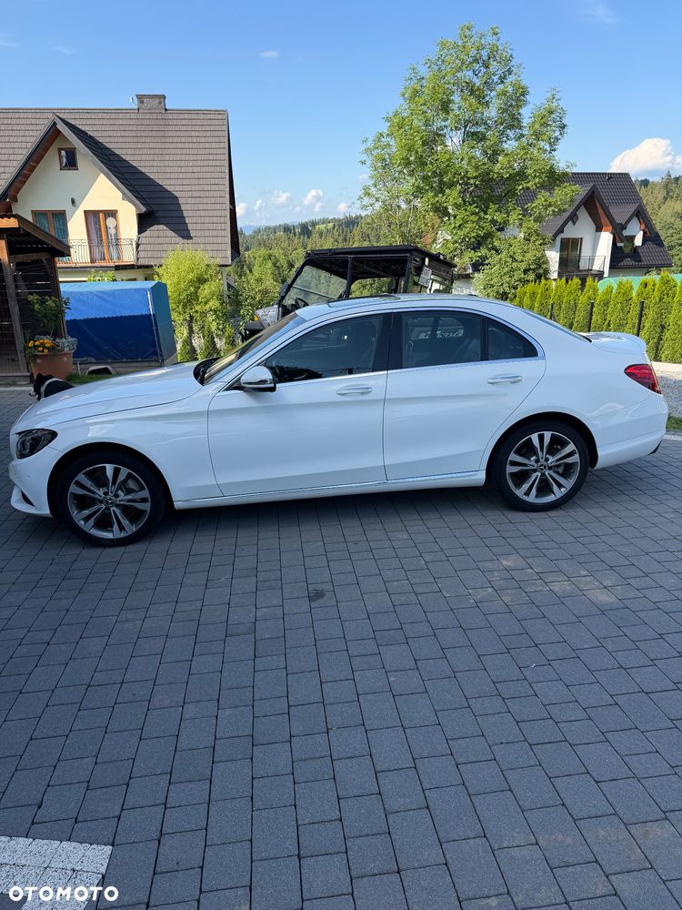 Mercedes-Benz Klasa C 300 9G-TRONIC Avantgarde - 6