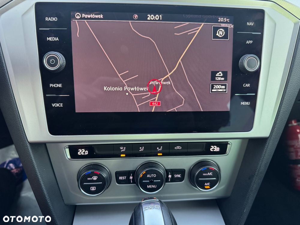 Volkswagen Passat 1.5 TSI OPF DSG Comfortline - 17