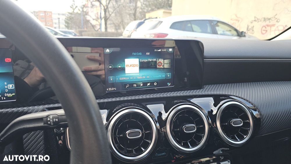 Mercedes-Benz A 250 - 13