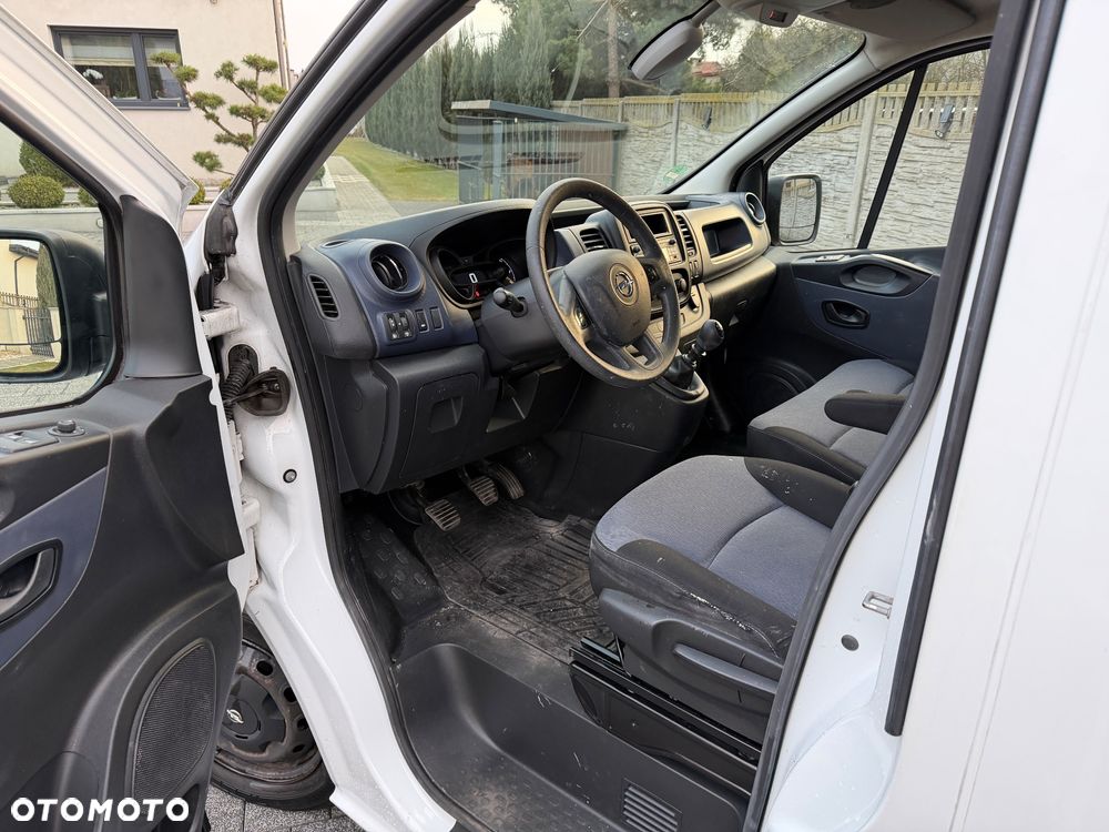 Opel vivaro - 19
