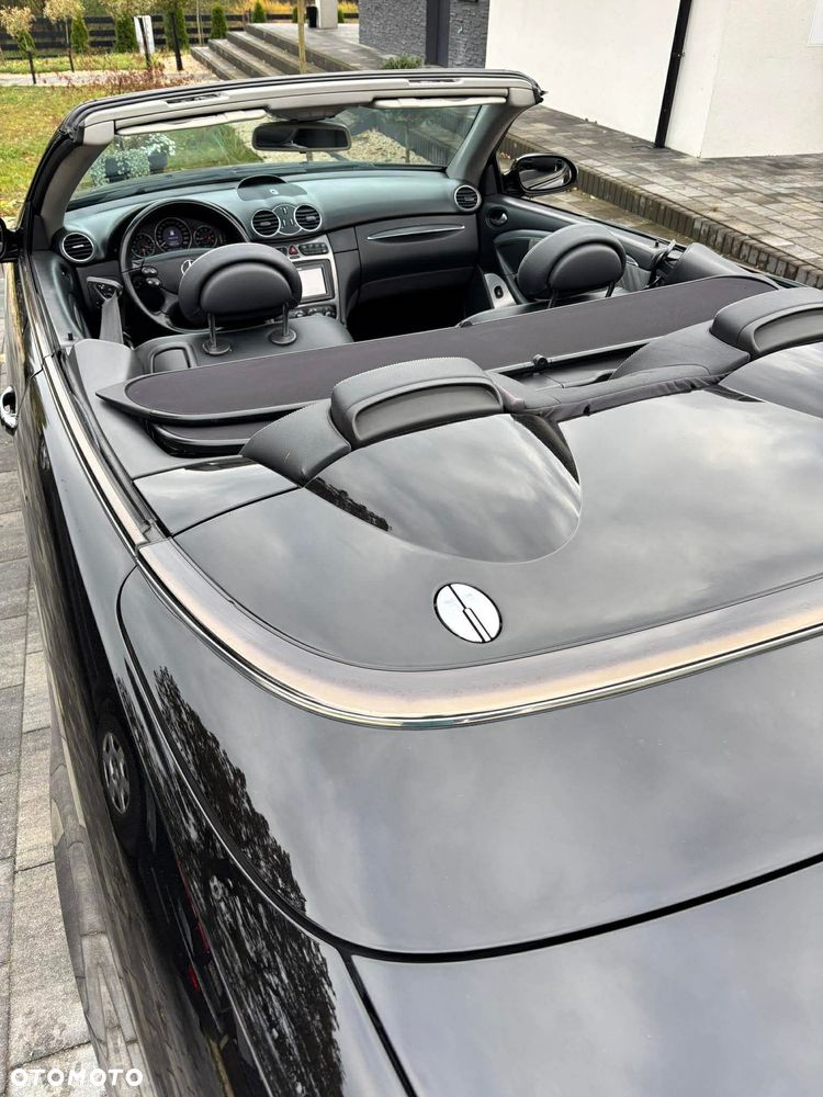 Mercedes-Benz CLK - 9