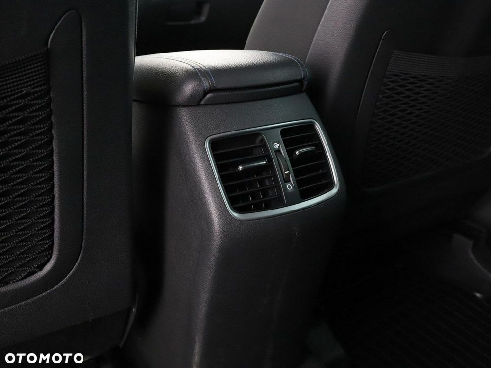 Hyundai Tucson 1.7 CRDI BlueDrive Style 2WD - 38