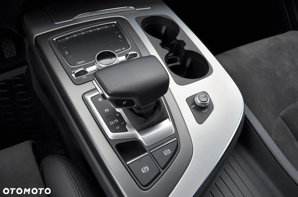 Audi Q7 45 TDI Quattro Tiptronic - 16