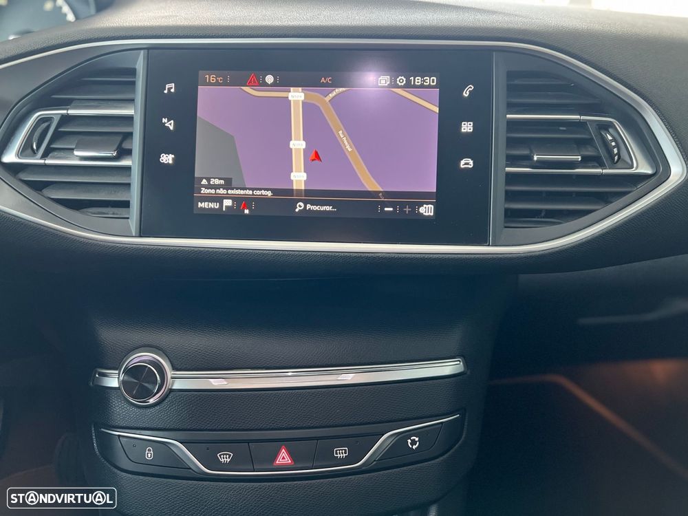 Peugeot 308 SW 1.5 BlueHDi Allure - 16