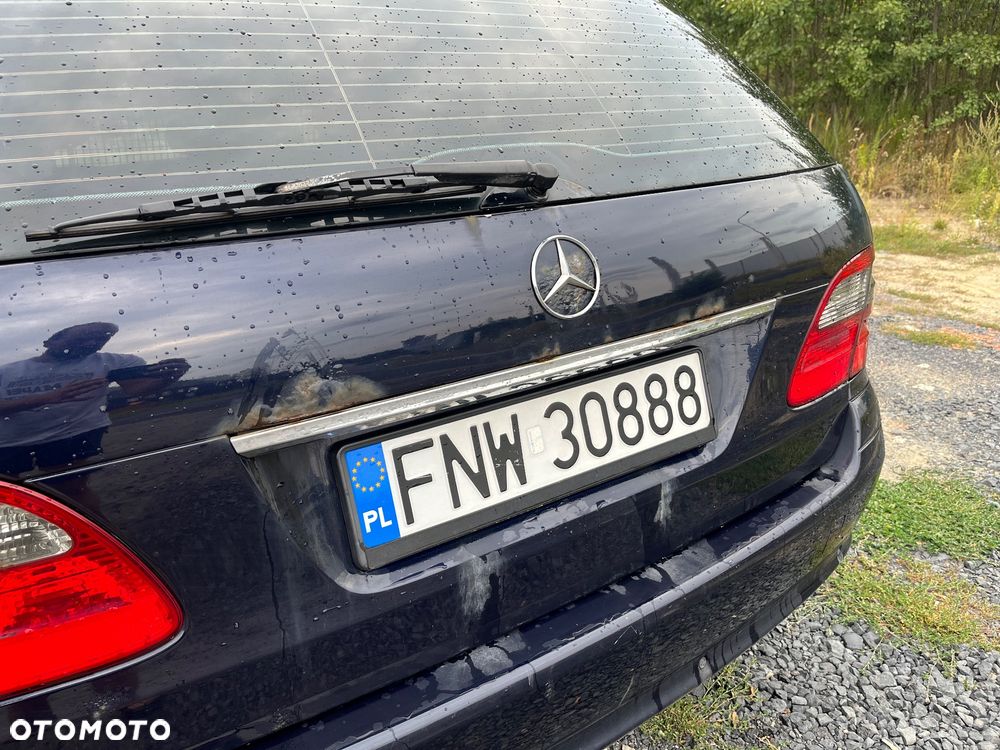Mercedes-Benz Klasa E 280 CDI 4-Matic T Classic - 8