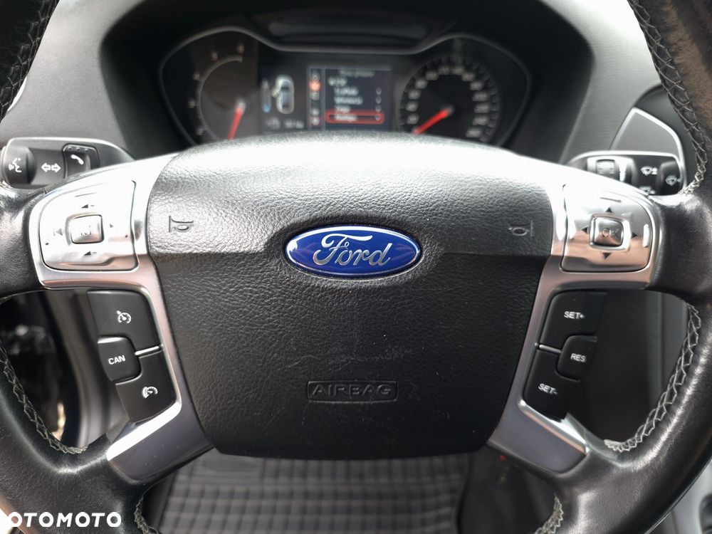 Ford Mondeo 2.0 TDCi Titanium - 18