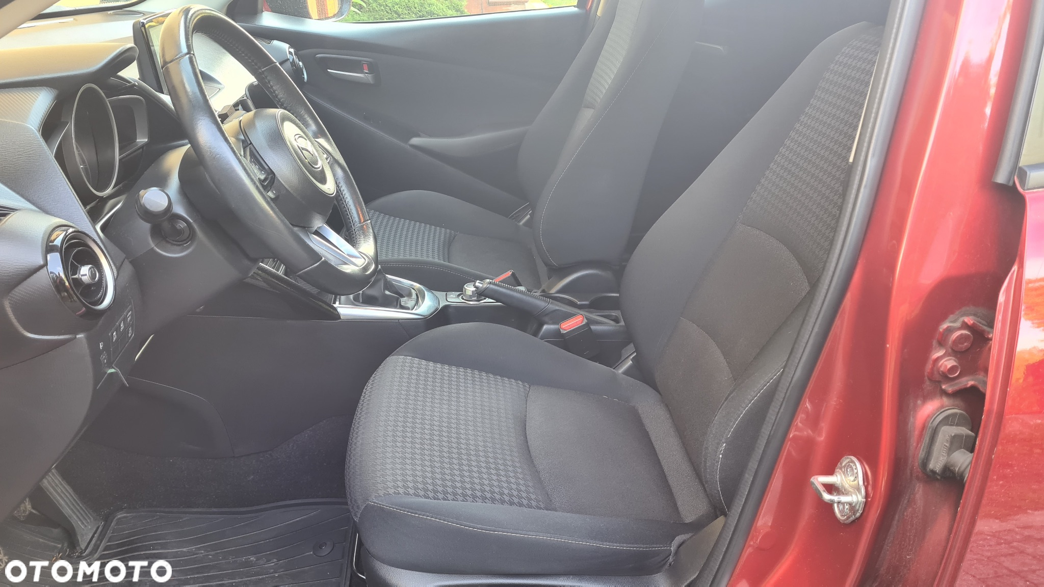 Mazda 2 1.5 Skyenergy - 5
