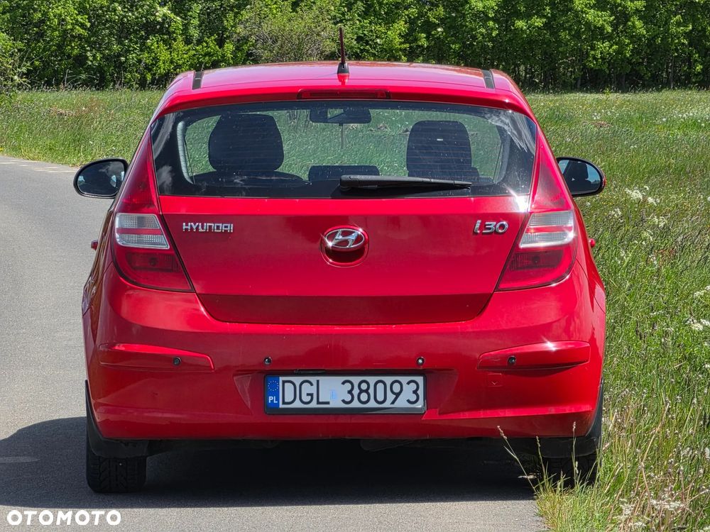 Hyundai i30 1.6 Classic + - 3
