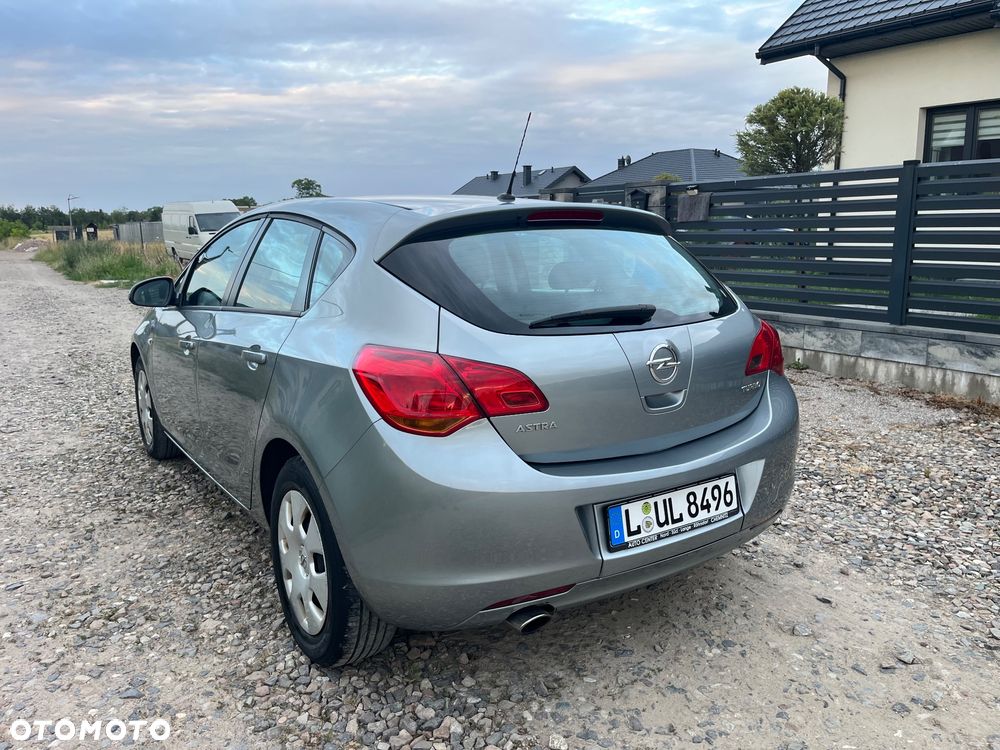 Opel Astra 1.4 Turbo Edition - 13