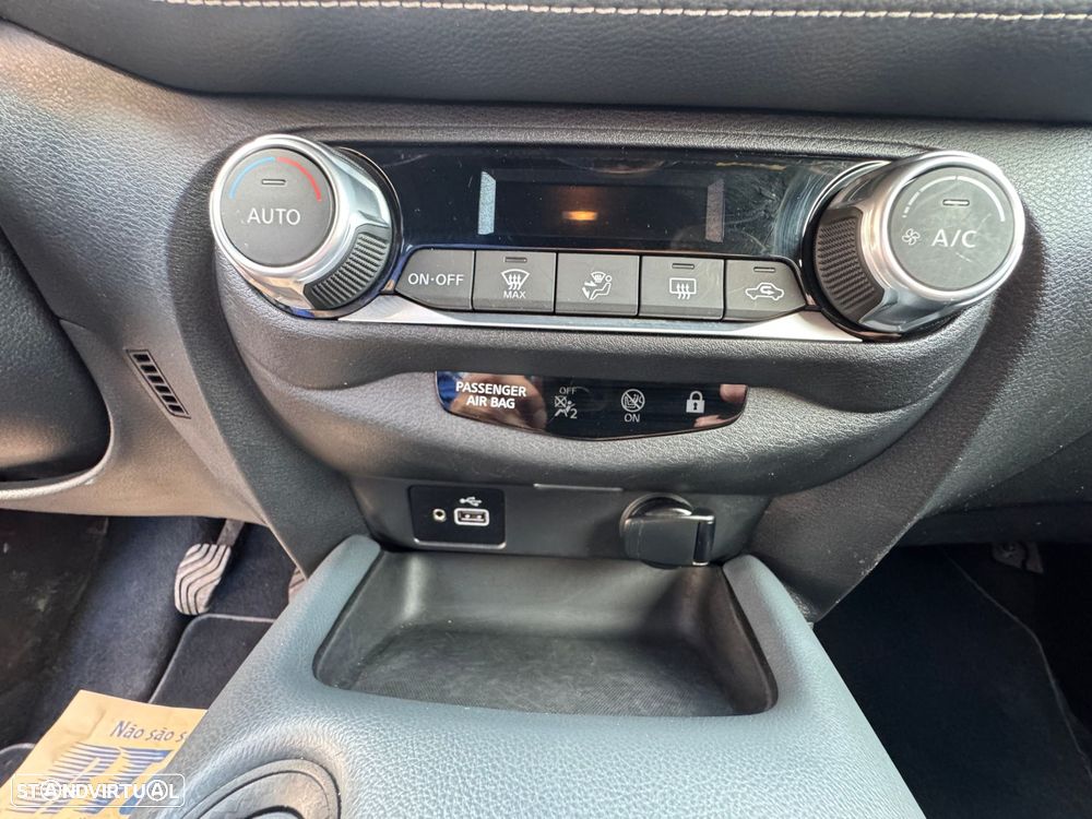 Nissan Juke 1.0 DIG-T N-Connecta - 22