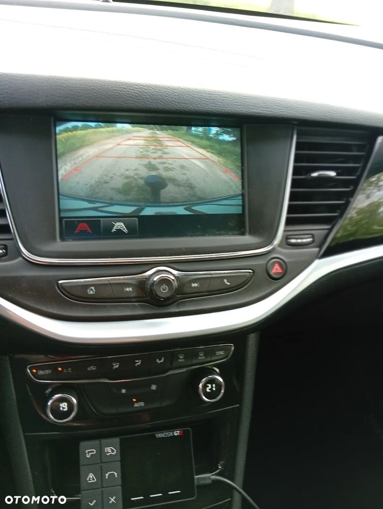 Opel Astra - 6