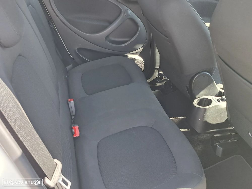 Smart ForFour Electric drive passion - 27