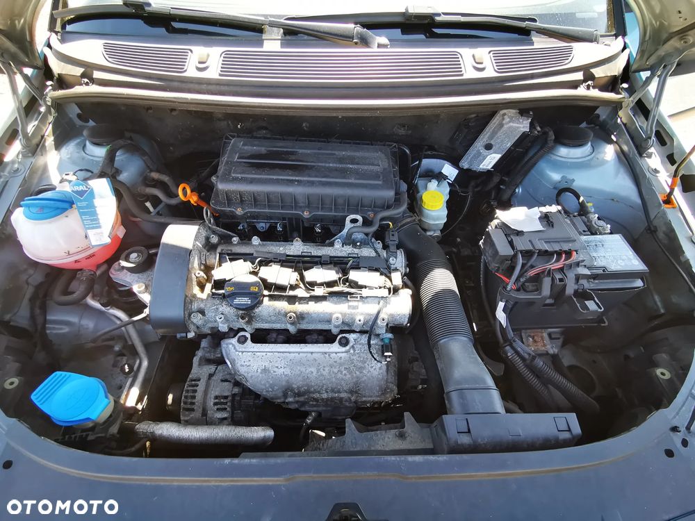 Skoda Roomster 1.4 MPI Comfort PLUS EDITION - 17