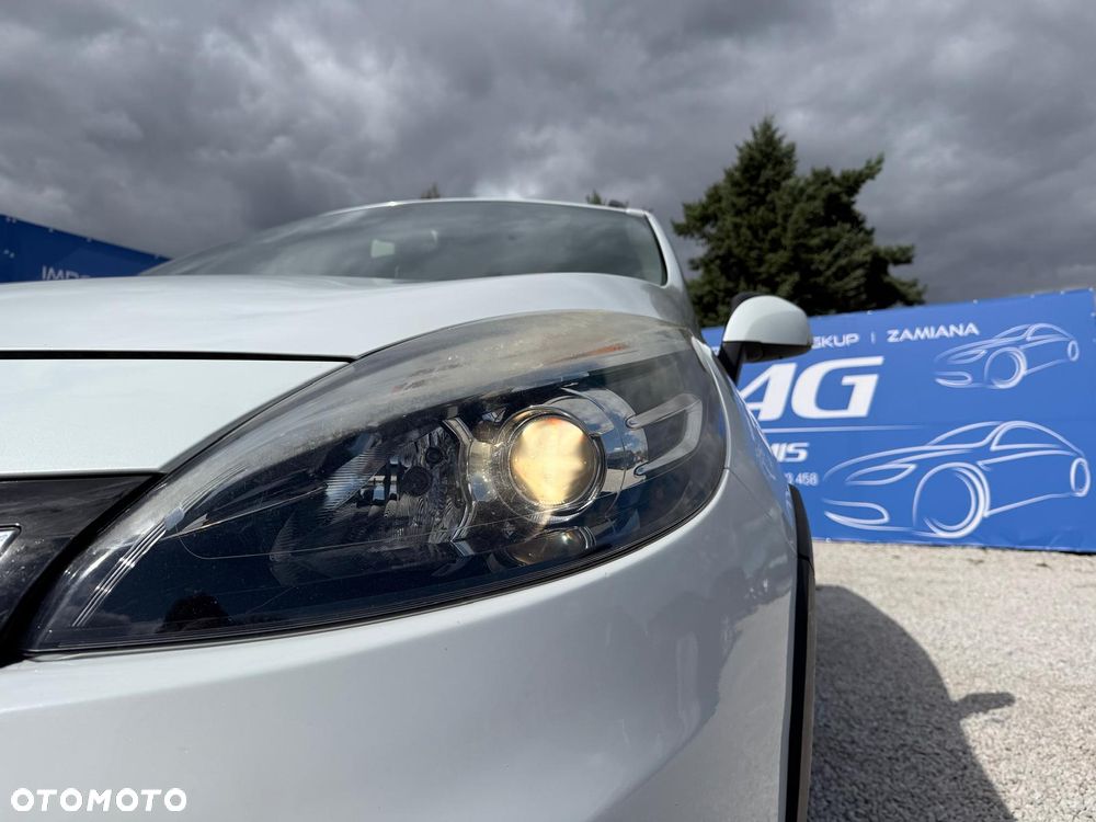 Renault Scenic Energy dCi 110 S&S Xmod Paris - 10