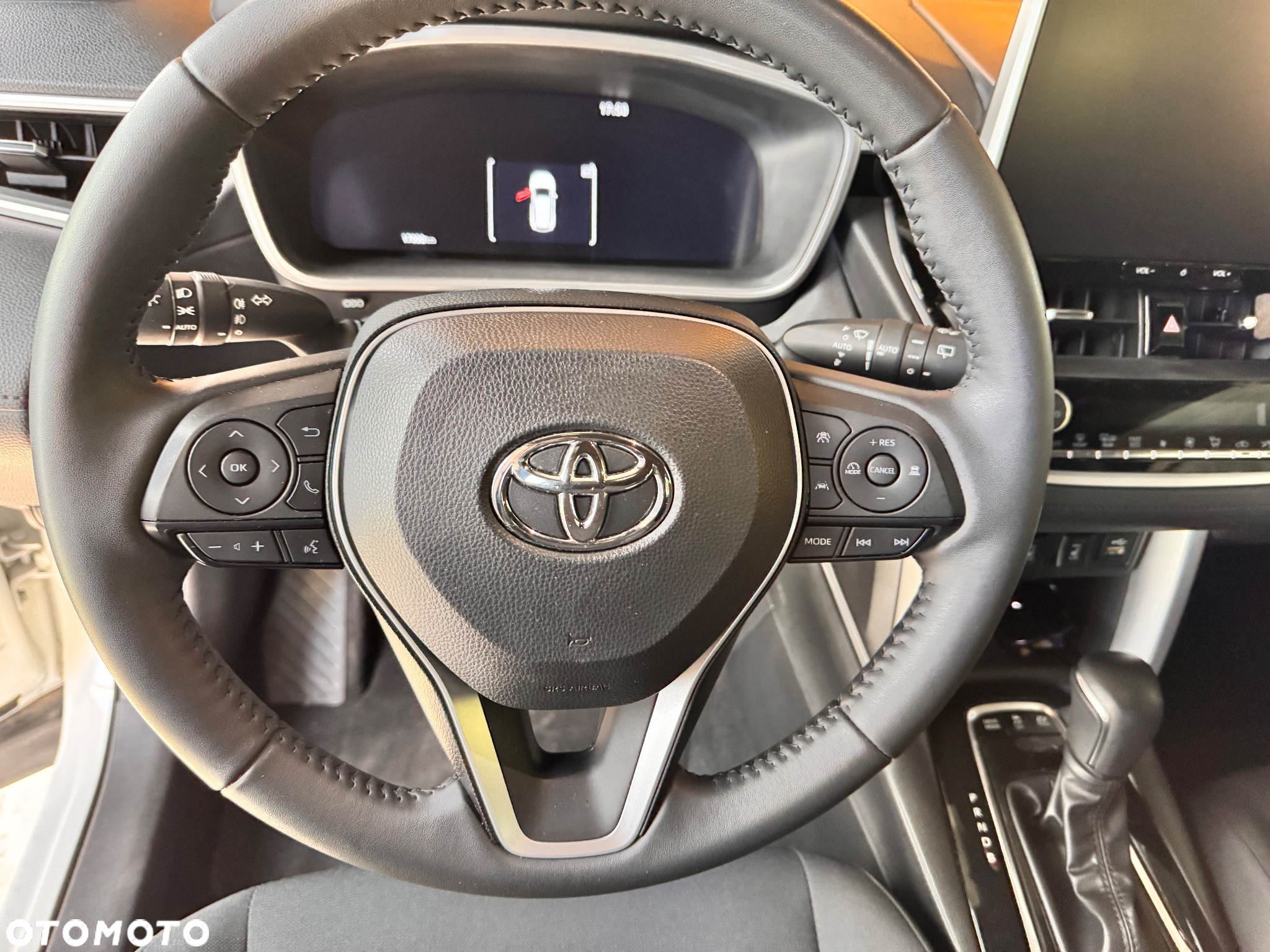 Toyota Corolla Cross 2.0 Hybrid Style - 8