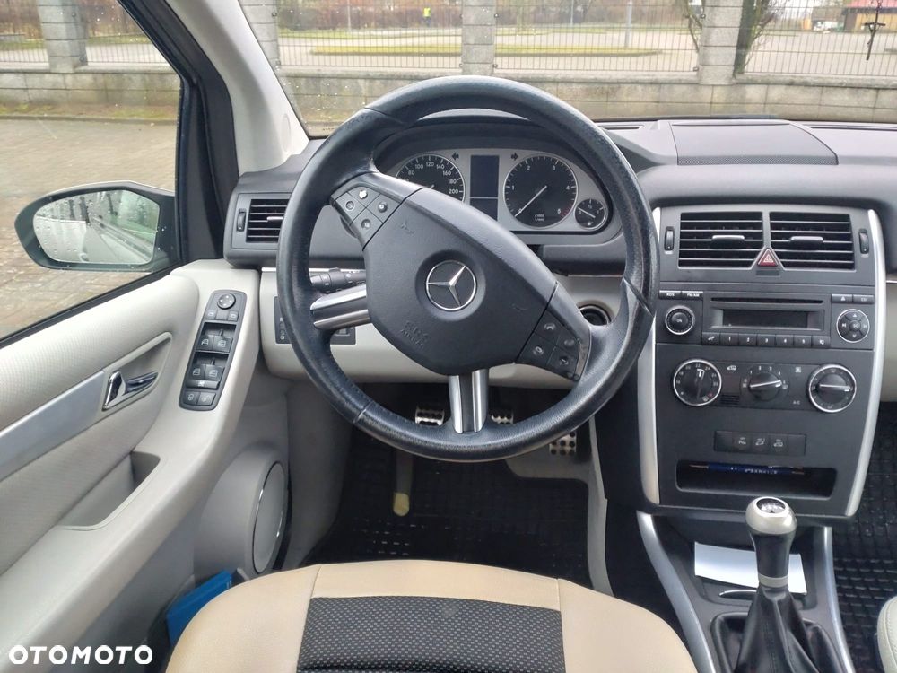 Mercedes-Benz Klasa B 180 CDI - 5
