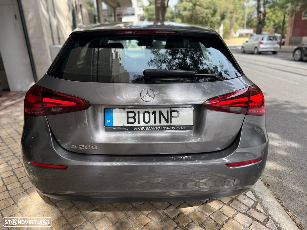 Mercedes-Benz A 200 - 4
