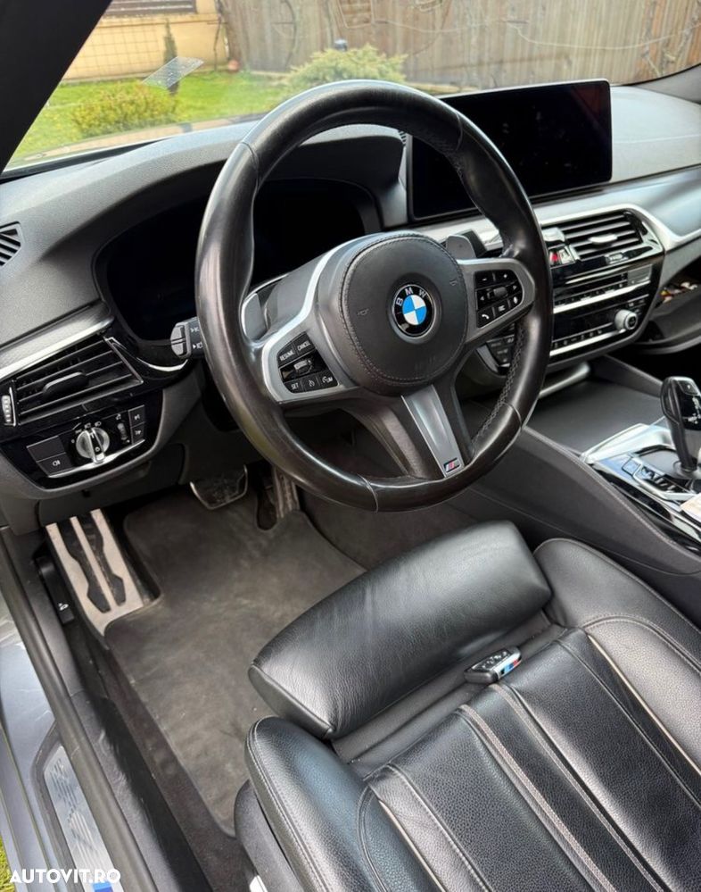 BMW Seria 5 520d xDrive AT MHEV - 19