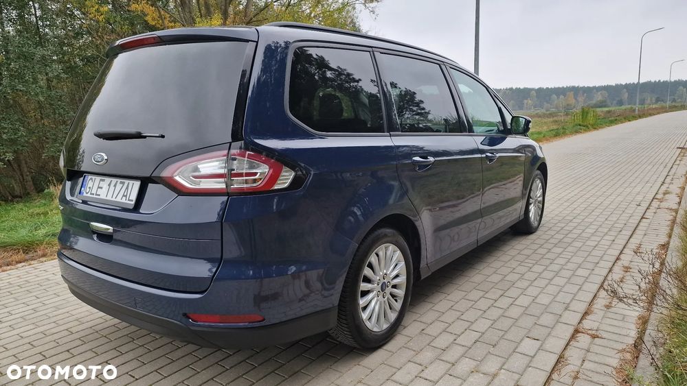 Ford Galaxy - 17